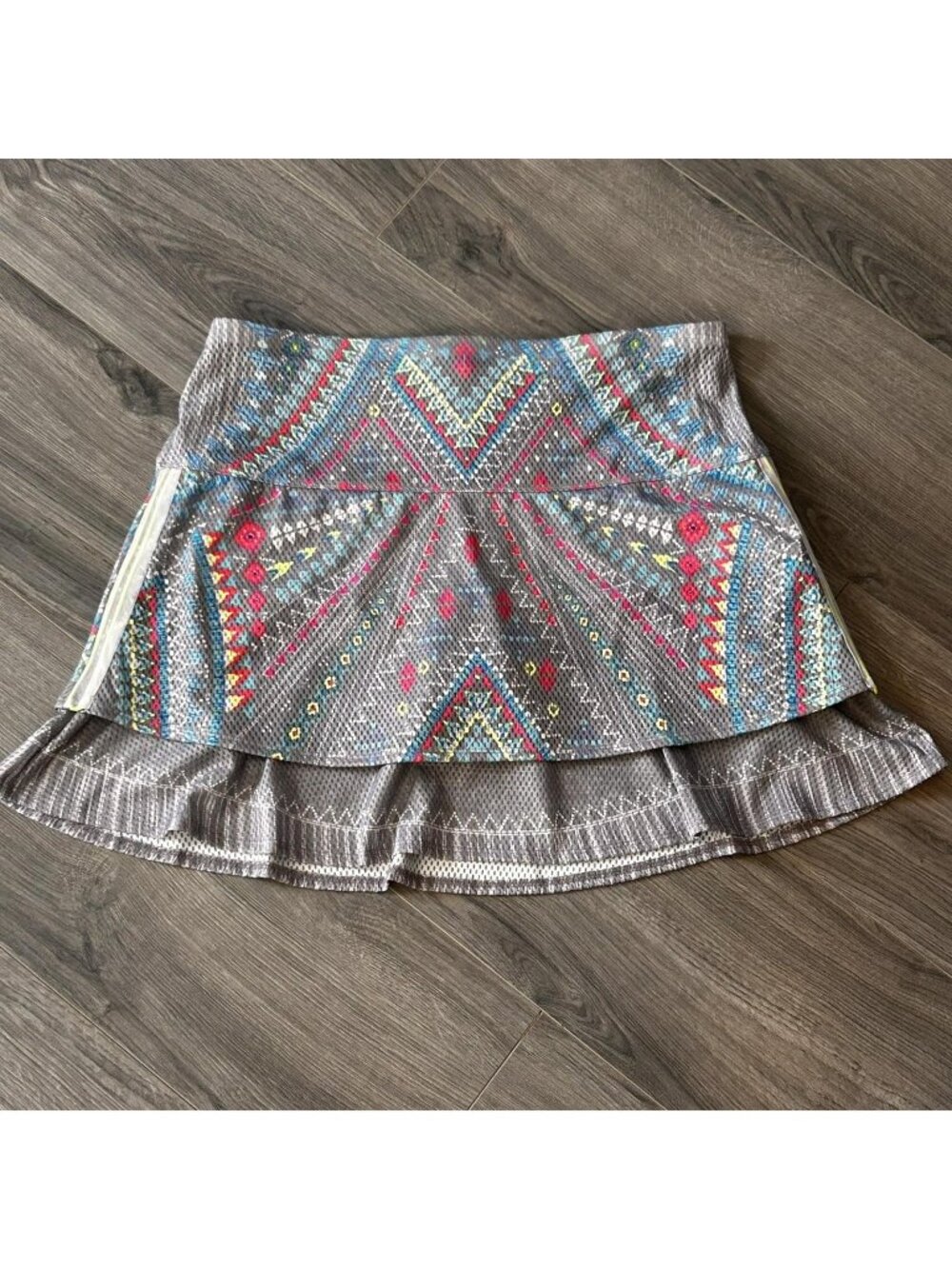 Lucky In Love Skort Womens L Multicolor Geometric Tennis Built In Shorts Stretch